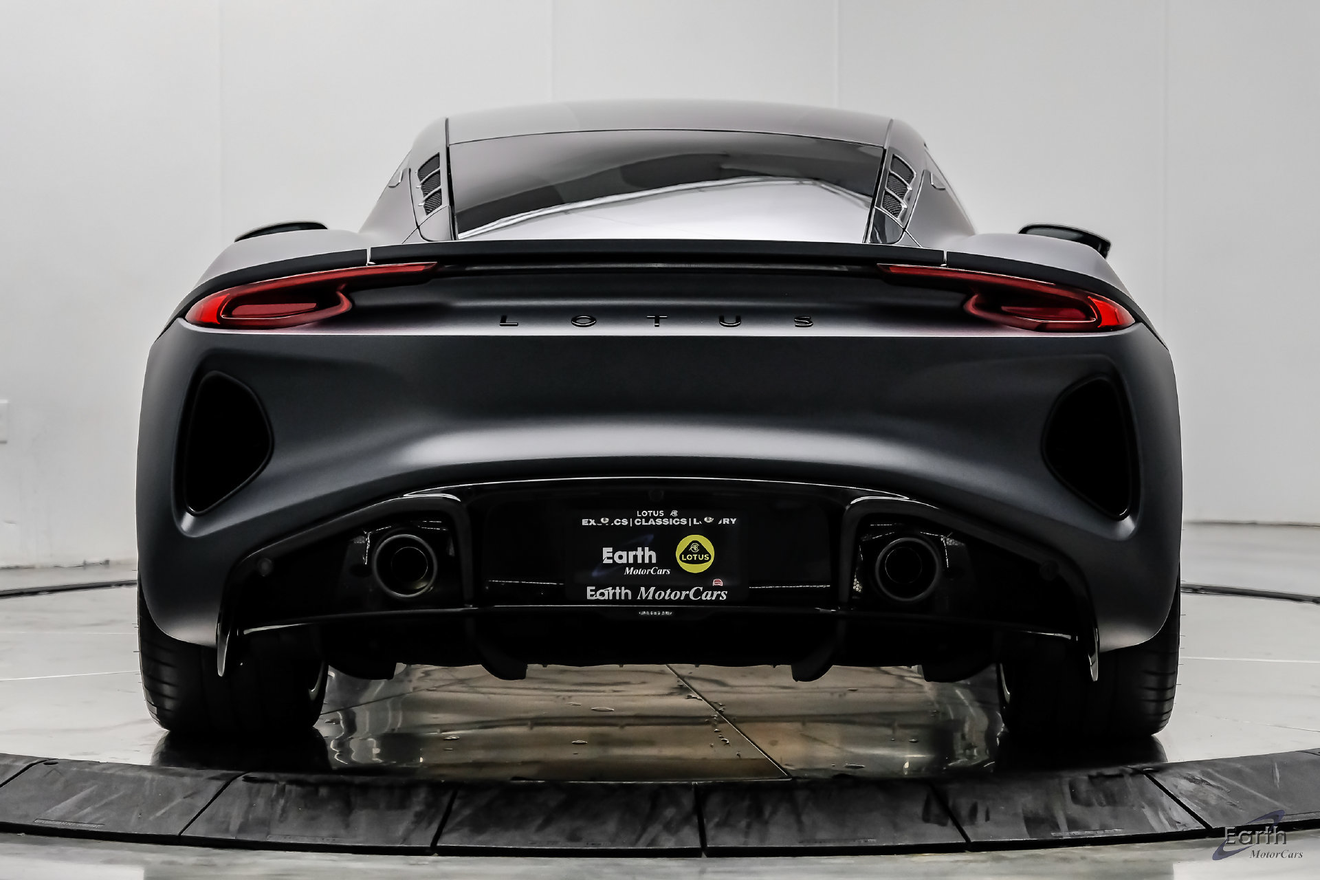 Used 2026 Lotus Emira RWD image 15