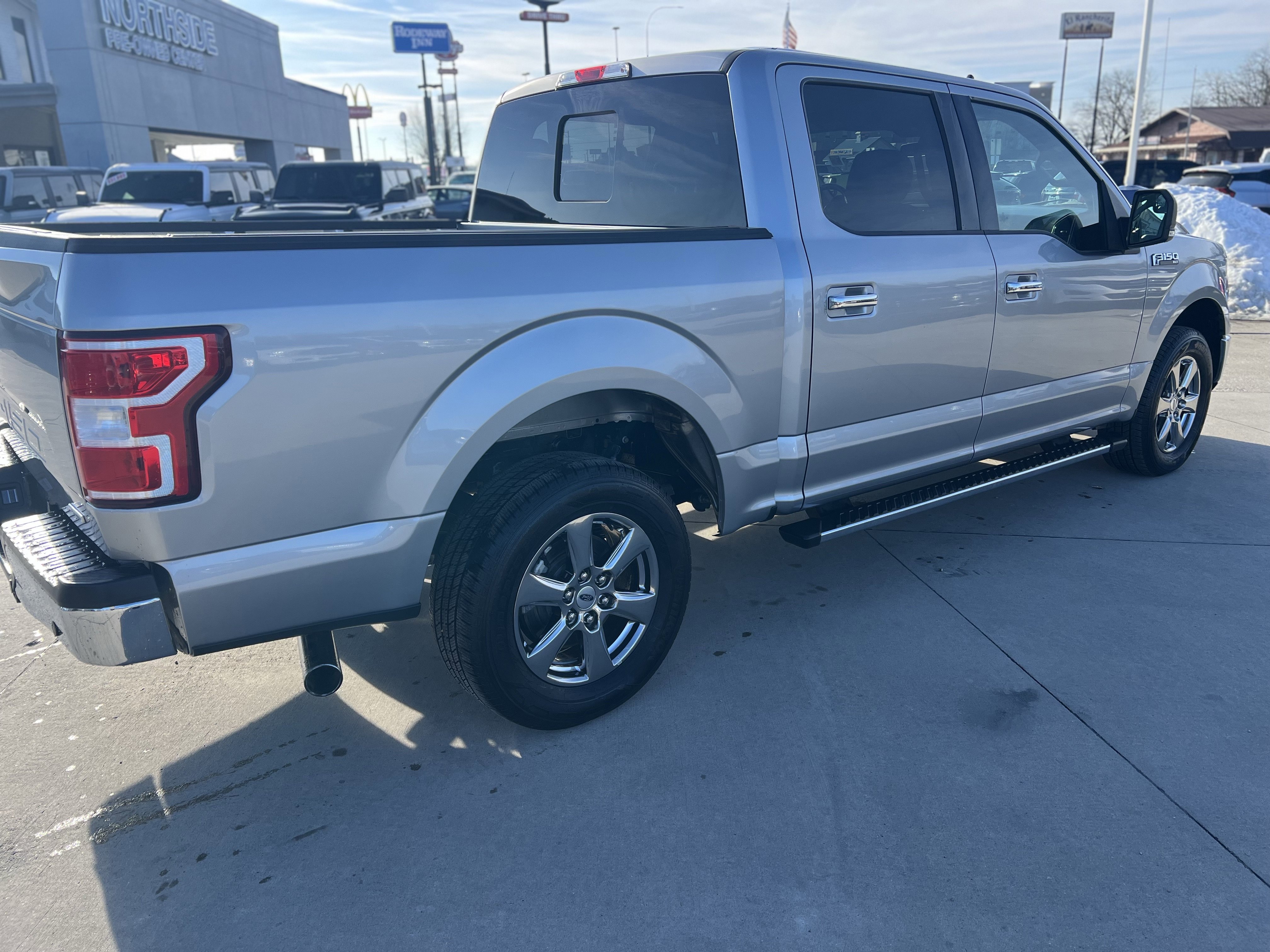 Used 2020 Ford F150 XLT w/ Equipment Group 302A Luxury image 11