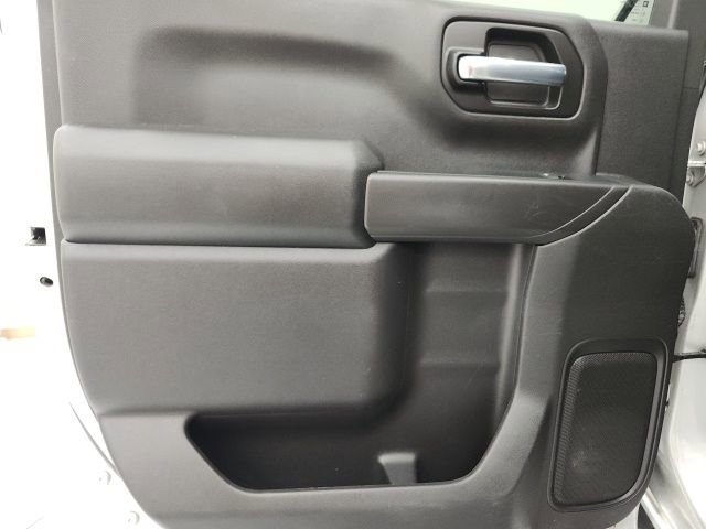 Used 2022 Chevrolet Silverado 1500 Custom w/ LPO, Dark Essentials Package image 9