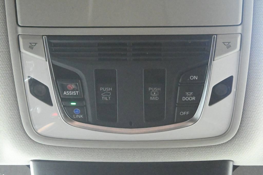 Used 2023 Acura MDX SH-AWD w/ Technology Package image 24