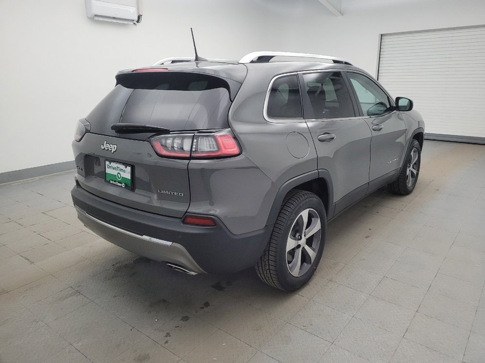 Used 2019 Jeep Cherokee Limited image 9