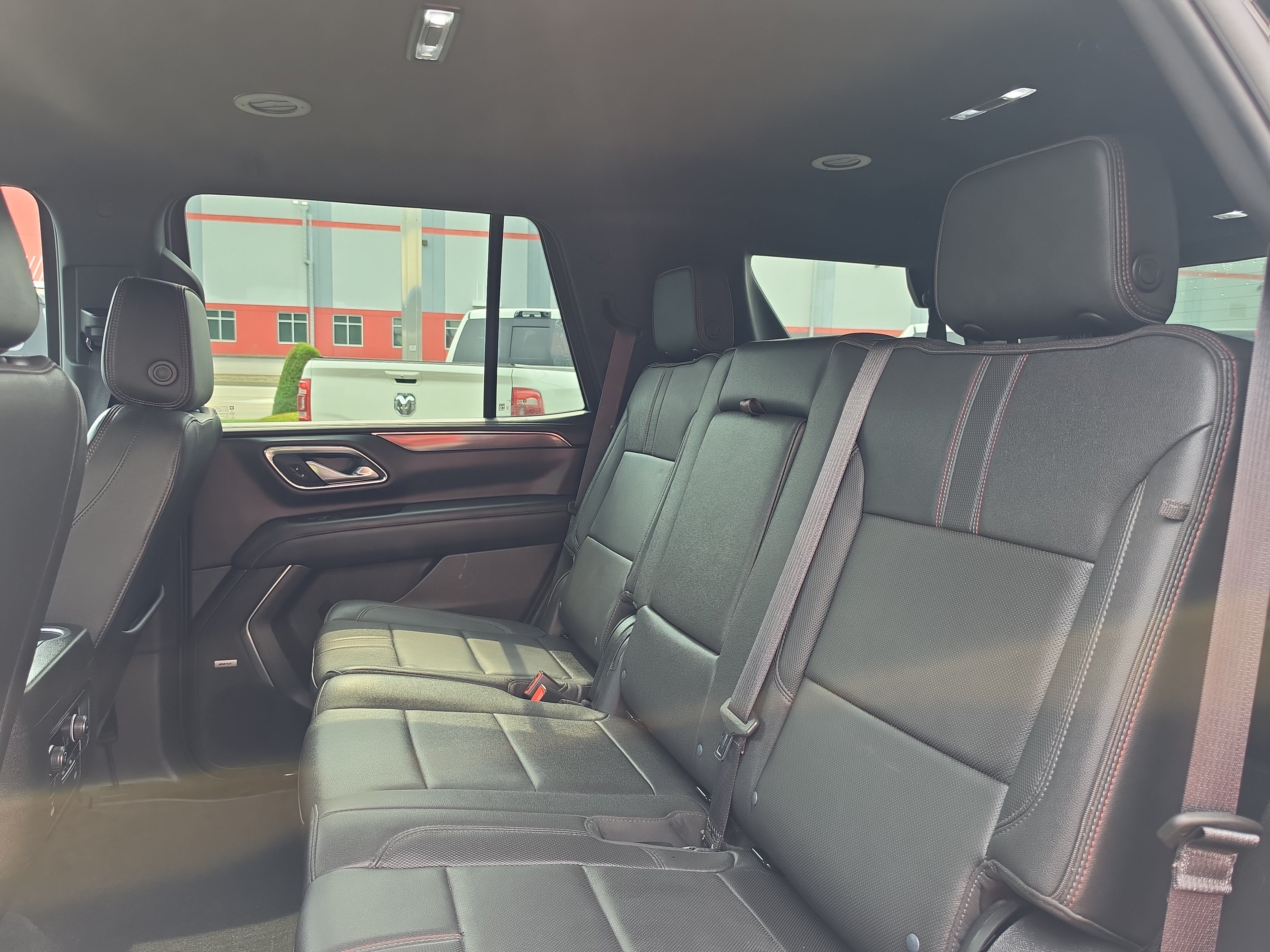 Used 2023 Chevrolet Tahoe RST AWD/4WD image 13