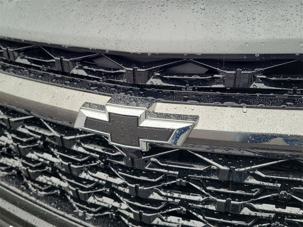 Certified 2025 Chevrolet Traverse Z71 w/ LPO, Cargo Package image 30