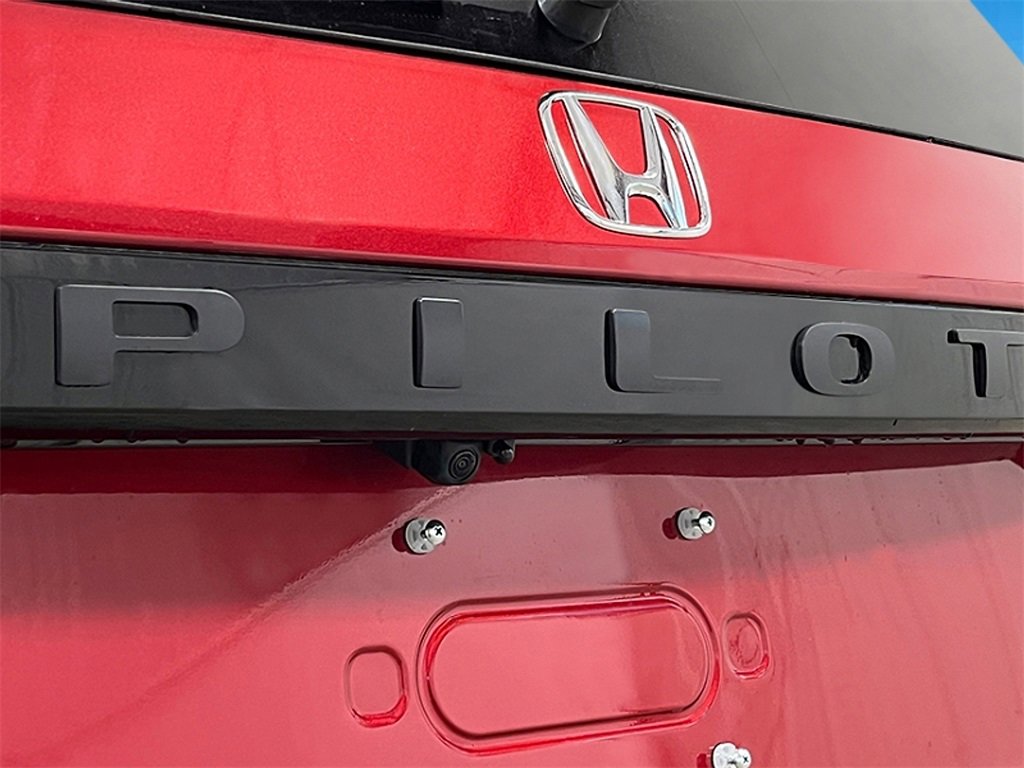 New 2025 Honda Pilot EX-L image 6