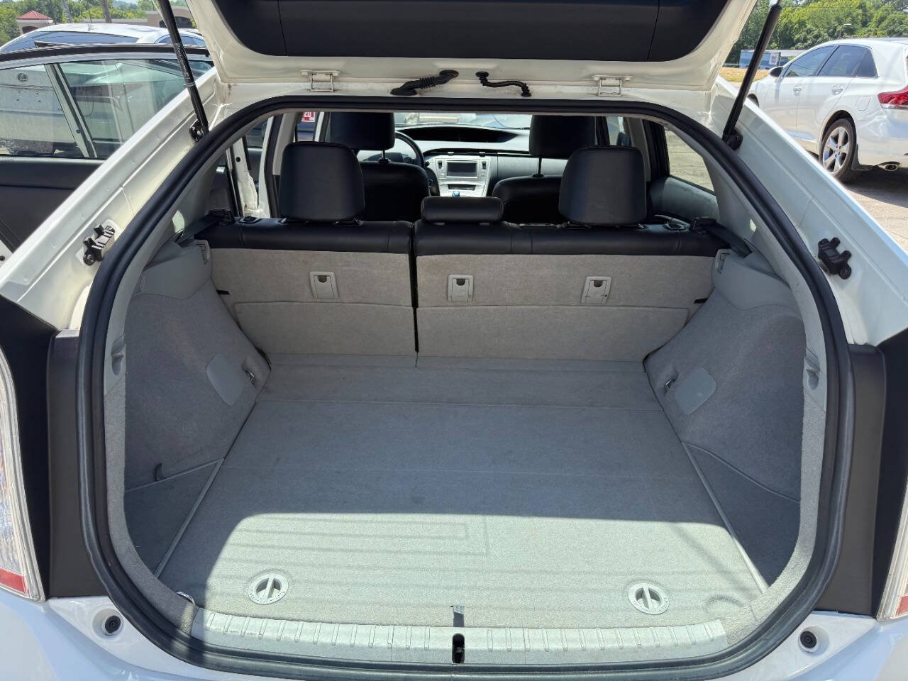 Used 2013 Toyota Prius Persona Series FWD image 11