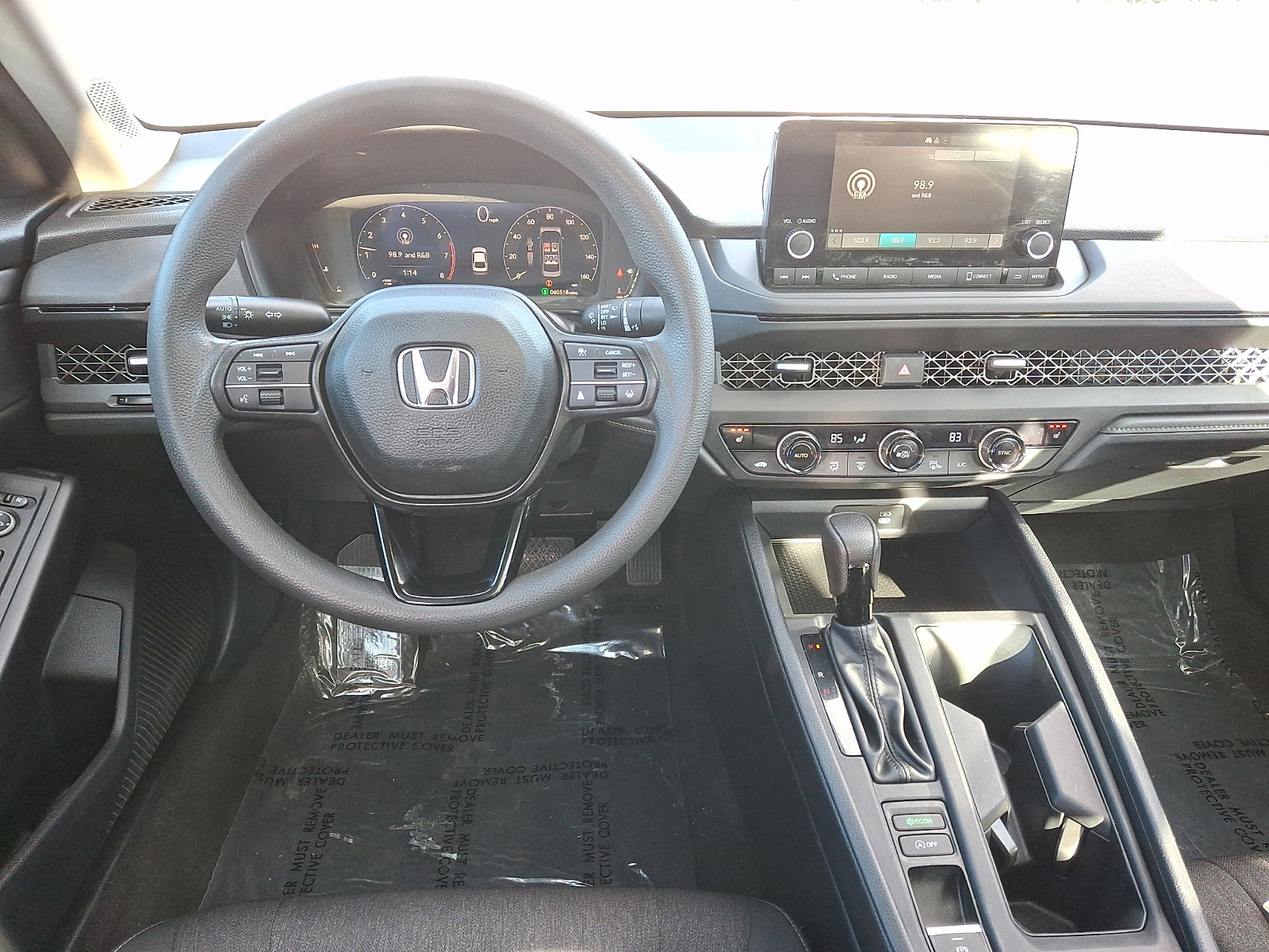 Certified 2023 Honda Accord EX image 9