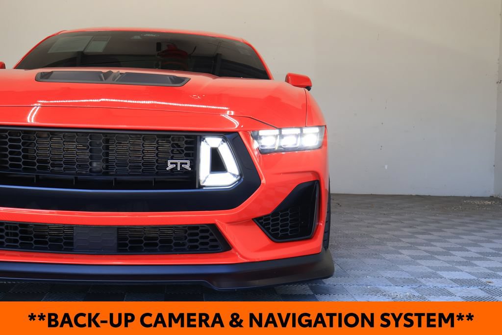 Used 2025 Ford Mustang GT Premium w/ GT Performance Package RWD image 5
