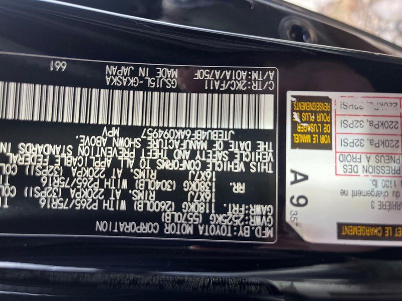 Used 2010 Toyota FJ Cruiser 4WD image 18