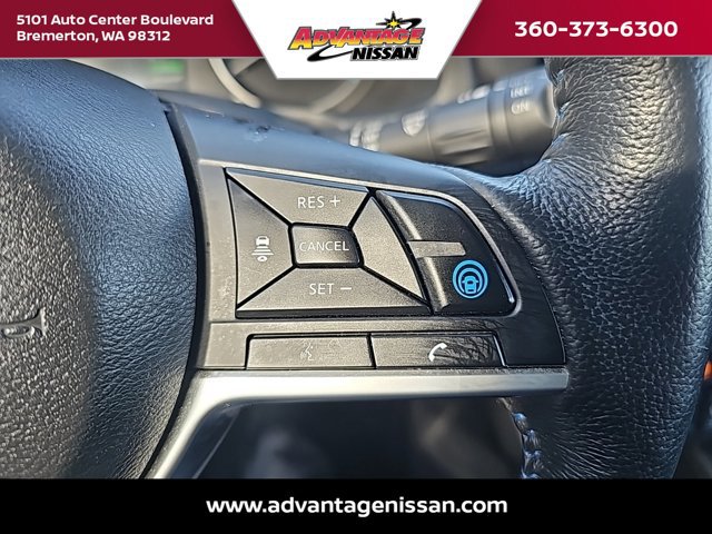 Used 2019 Nissan Leaf SV w/ SV Technology Package image 13