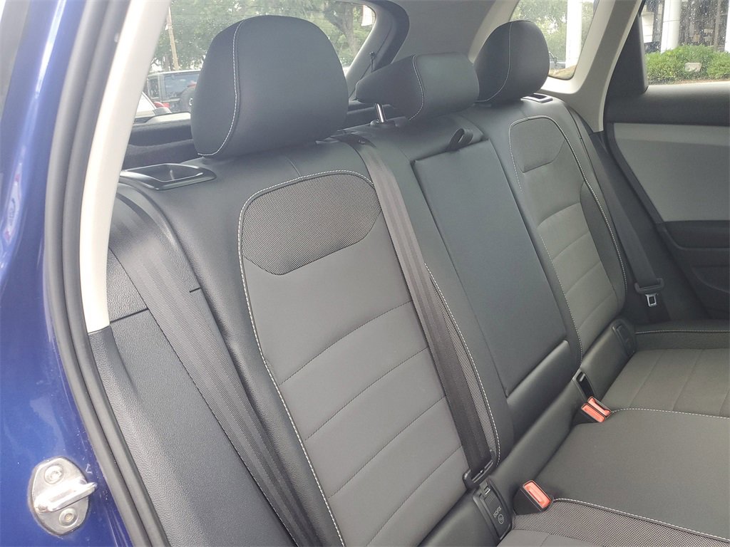 Used 2022 Volkswagen Taos SE image 44