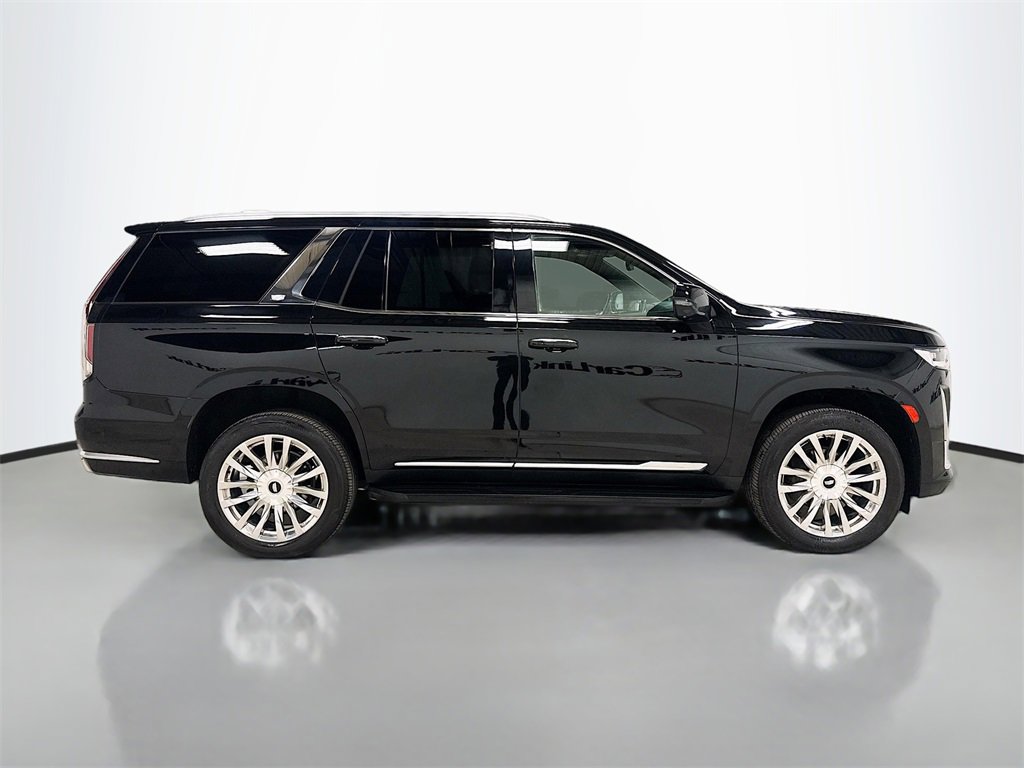 Used 2021 Cadillac Escalade Premium Luxury image 7