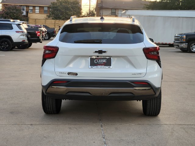 Used 2025 Chevrolet Trax ACTIV w/ Driver Confidence Package FWD image 13
