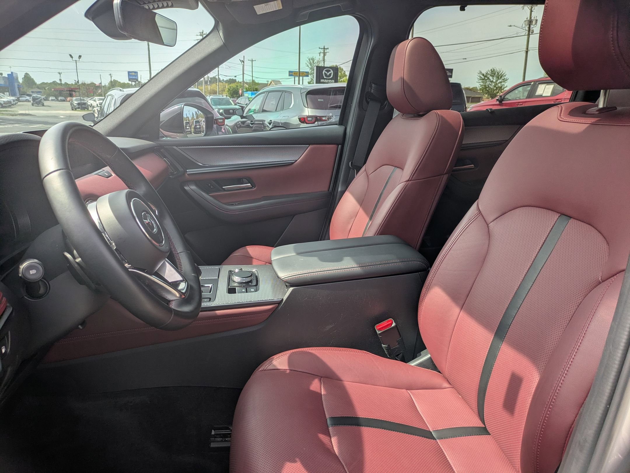 Certified 2025 MAZDA CX-70 Plug-In Hybrid w/ Premium Plus image 11