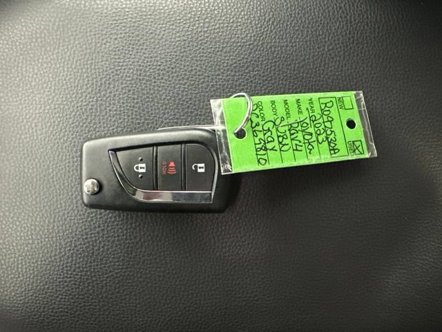 Used 2023 Toyota RAV4 LE AWD/4WD image 31