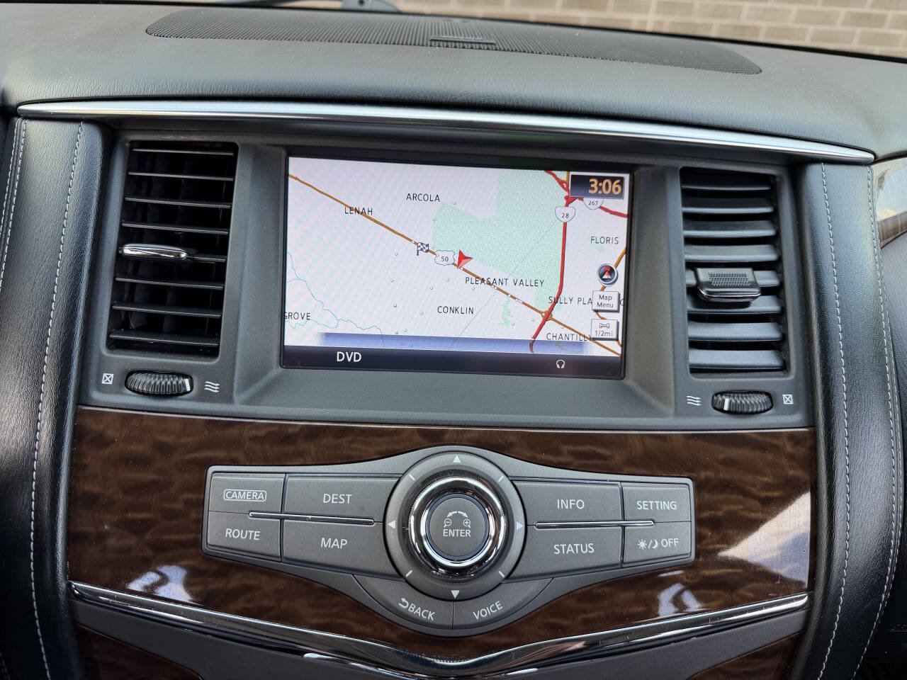 Used 2017 Nissan Armada Platinum w/ Captain Seat Package AWD/4WD image 24