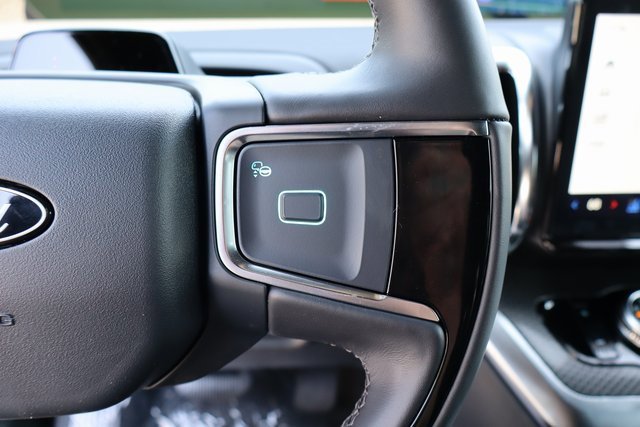 New 2025 Ford Expedition Max Platinum w/ Stealth Appearance Package image 32