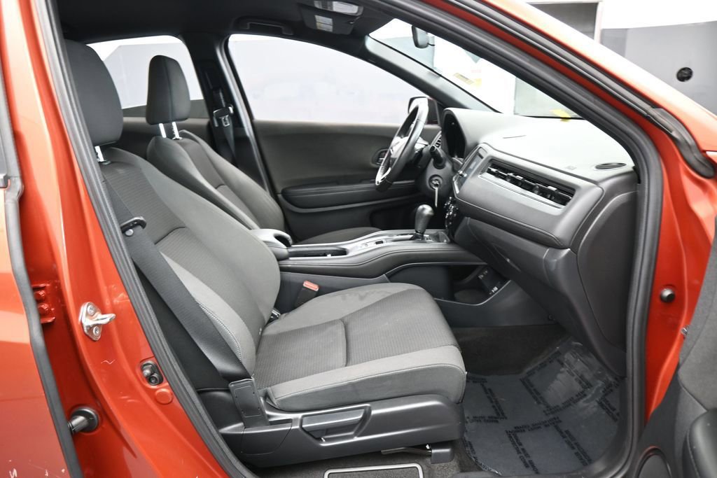Used 2019 Honda HR-V Sport image 38