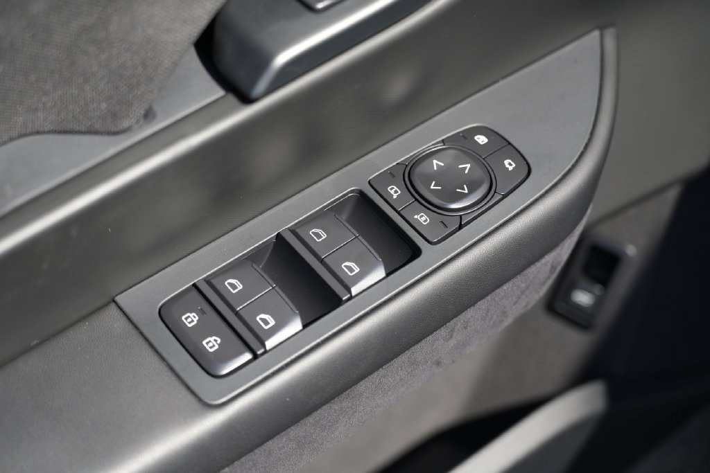 Used 2023 Fisker Ocean Ultra AWD/4WD image 19
