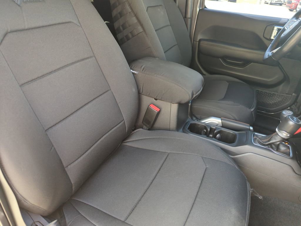 Used 2022 Jeep Wrangler Unlimited Rubicon w/ Xtreme Recon 35" Tire Package image 33