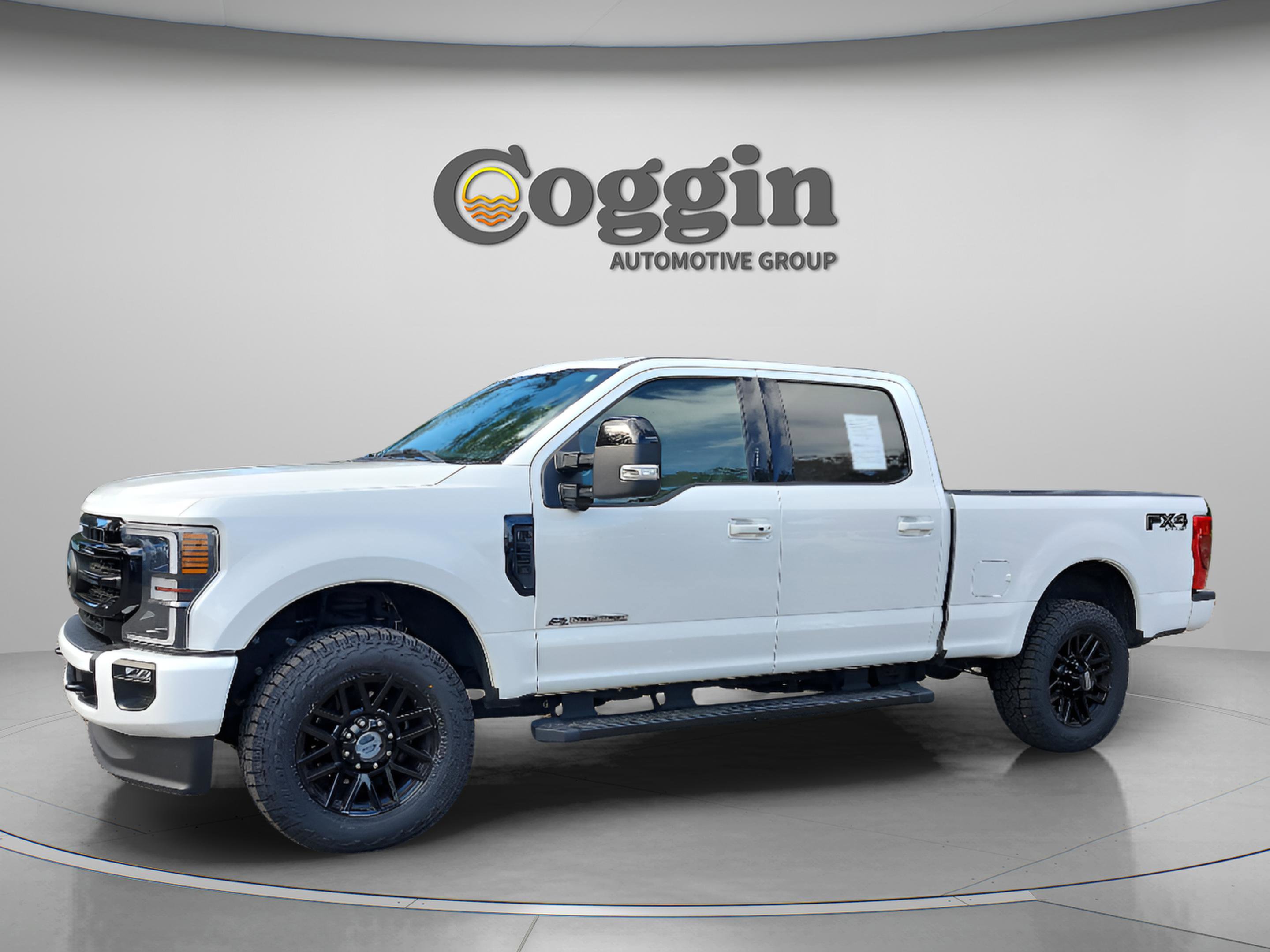 Used 2022 Ford F250 Lariat w/ Black Appearance Package image 1
