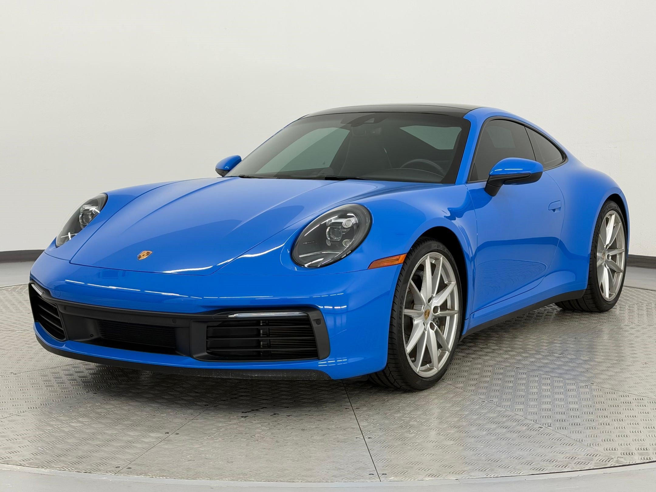 Certified 2022 Porsche 911 Carrera 4 w/ Sport Package