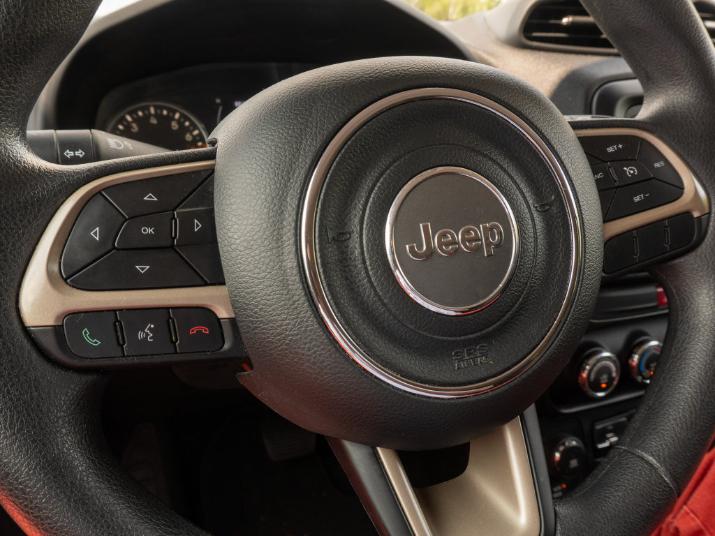 Used 2017 Jeep Renegade Sport w/ Power & Air Group AWD/4WD image 31