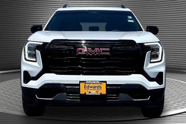 Used 2025 GMC Terrain Elevation w/ Black Edition AWD/4WD image 2