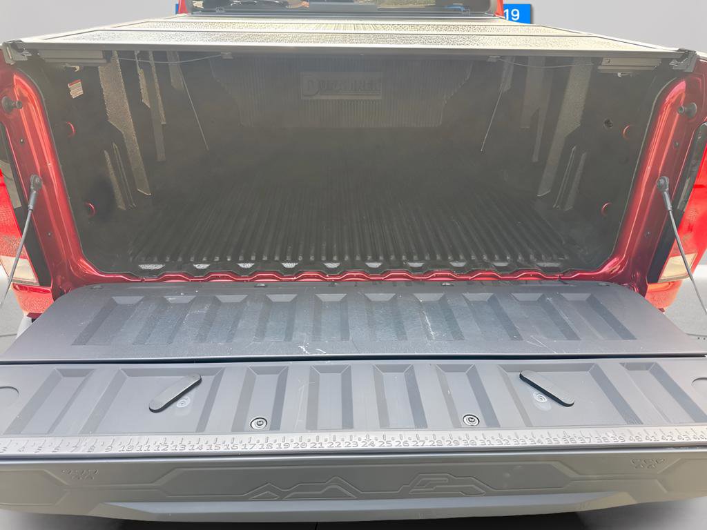 Used 2024 Chevrolet Colorado LT w/ LT Convenience Package image 14