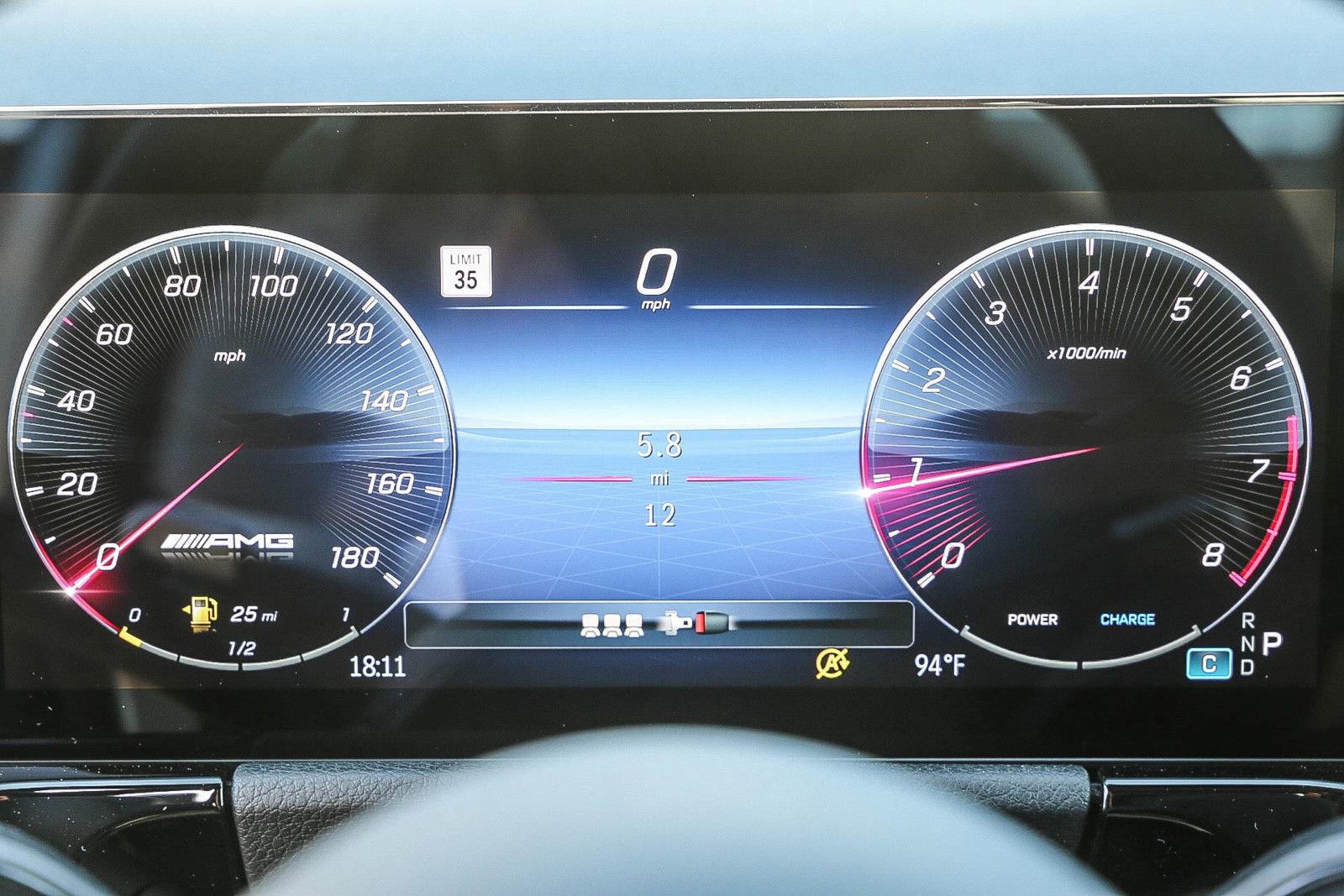 Used 2024 Mercedes-Benz GLA 35 AMG 4MATIC image 28