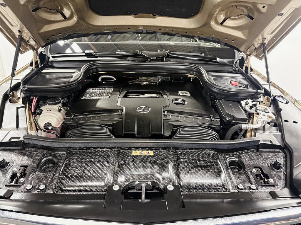 Certified 2023 Mercedes-Benz Maybach GLS 600 4MATIC image 35