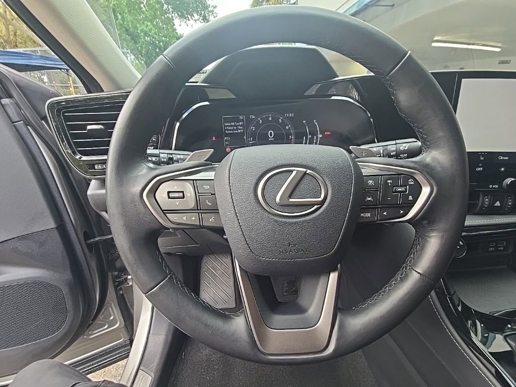 Used 2022 Lexus NX 250 FWD w/ Towing Package (2000 Lbs) image 15