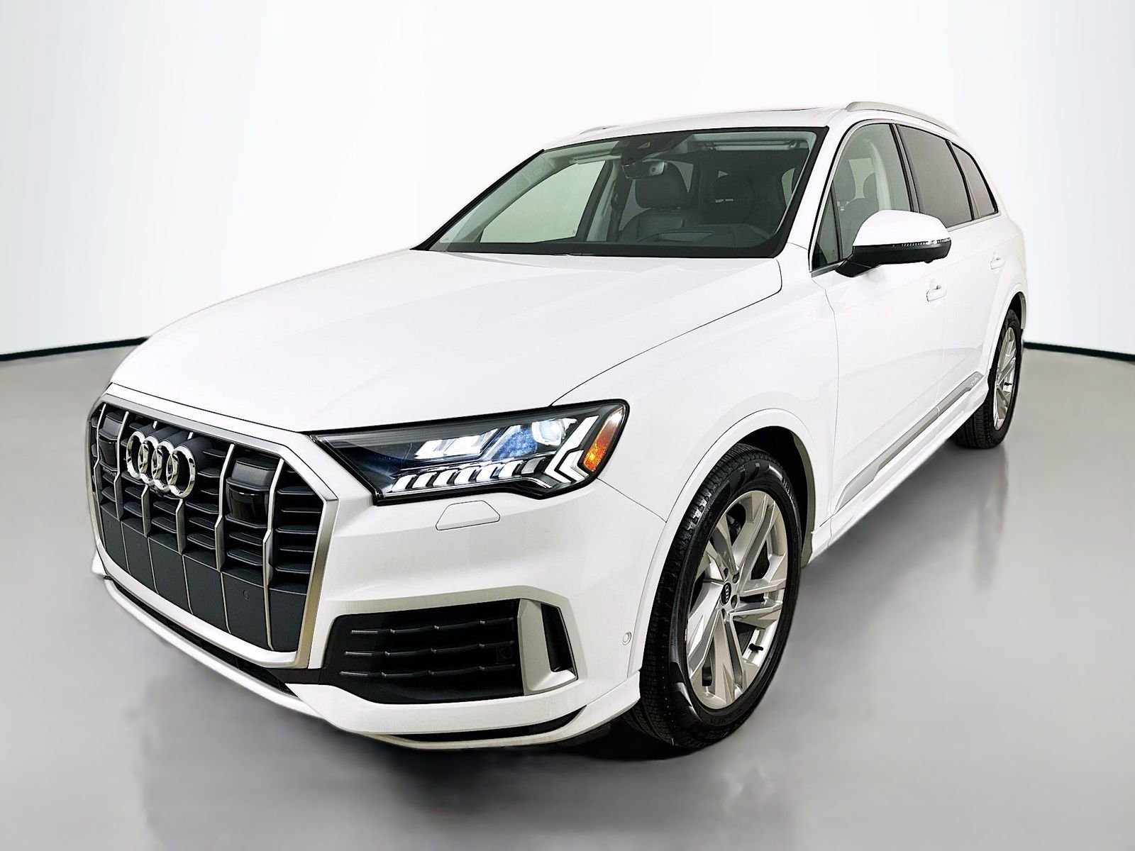 Used 2021 Audi Q7 3.0T Prestige w/ Prestige Package