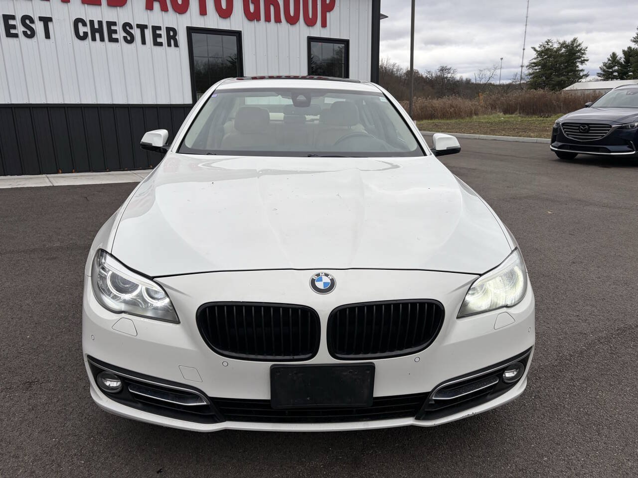 Used 2015 BMW 535i xDrive Sedan AWD/4WD image 3