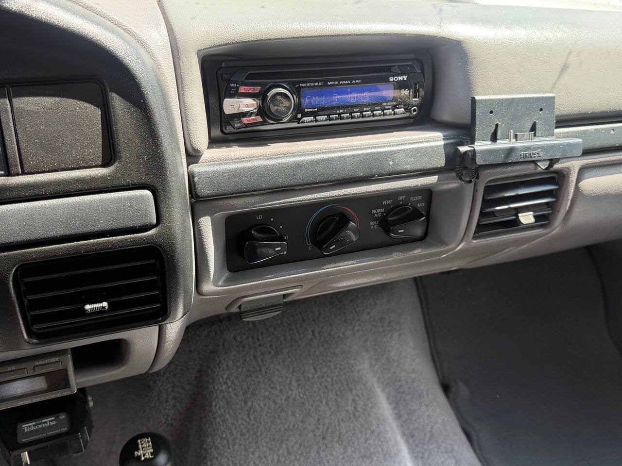 Used 1997 Ford F350 4x4 Crew Cab image 10