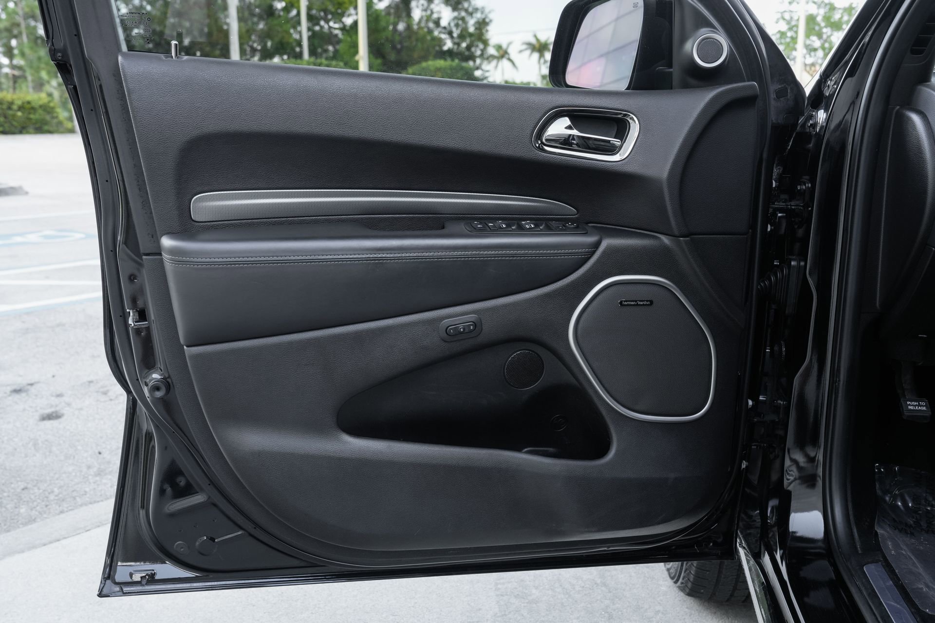 Used 2019 Dodge Durango R/T w/ Technology Group image 32