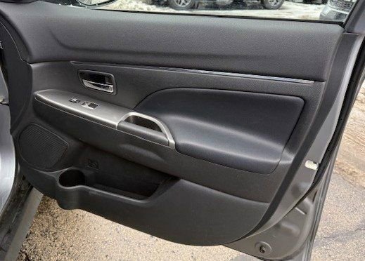 Used 2022 Mitsubishi Outlander Sport SE image 20