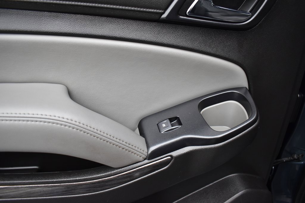 Used 2020 Chevrolet Tahoe LT w/ Luxury Package image 12