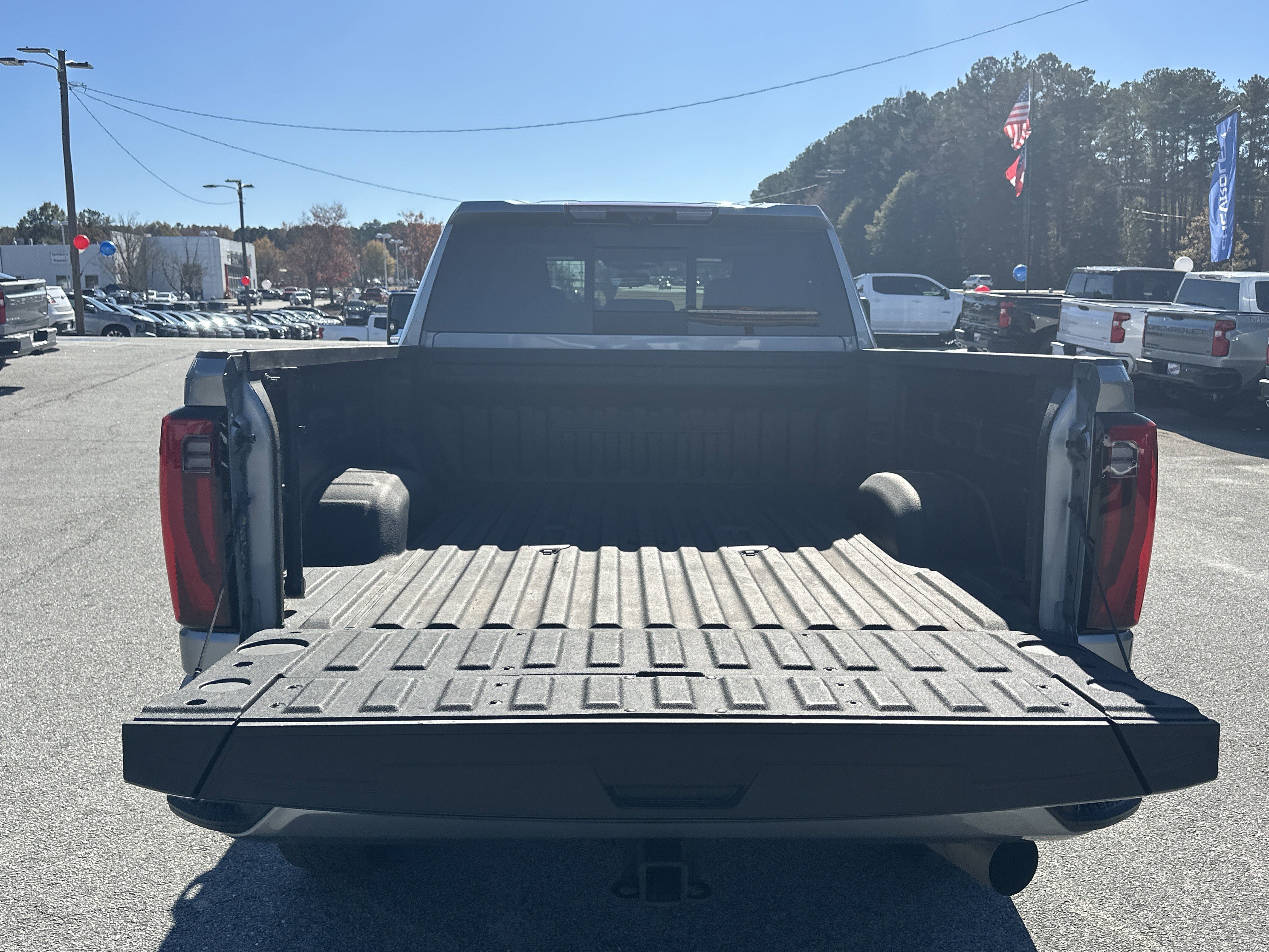 Used 2024 GMC Sierra 3500 Denali Ultimate image 15