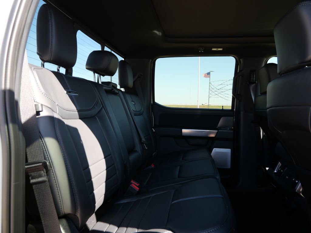Used 2026 Ford F450 Platinum w/ FX4 Off-Road Package image 17