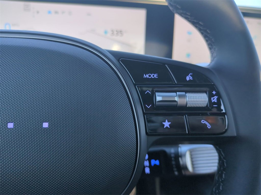 New 2025 Hyundai Ioniq 6 Limited image 32