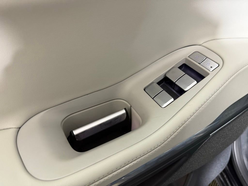 New 2025 Lincoln Navigator Reserve image 16