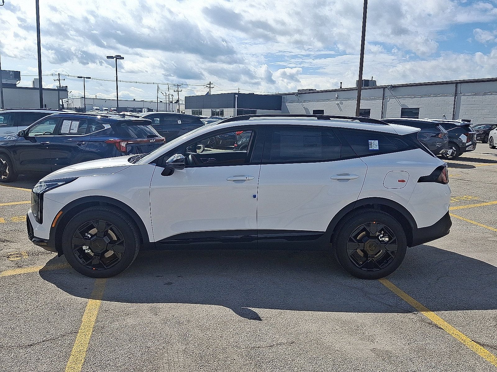 New 2027 Kia Sportage X-Line AWD/4WD image 6