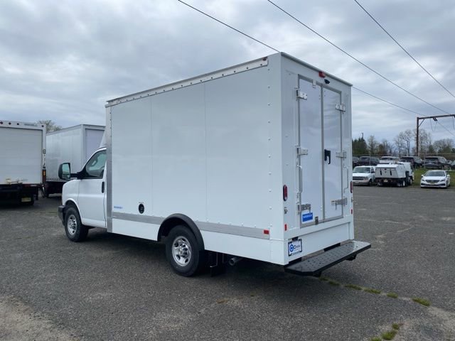 New 2025 Chevrolet Express 3500 w/ Power Convenience Package image 8