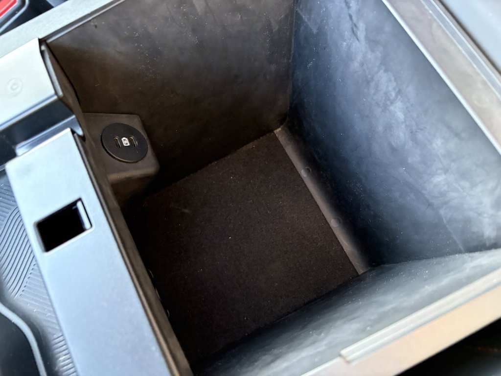 Used 2025 Ford Explorer ST-Line image 47