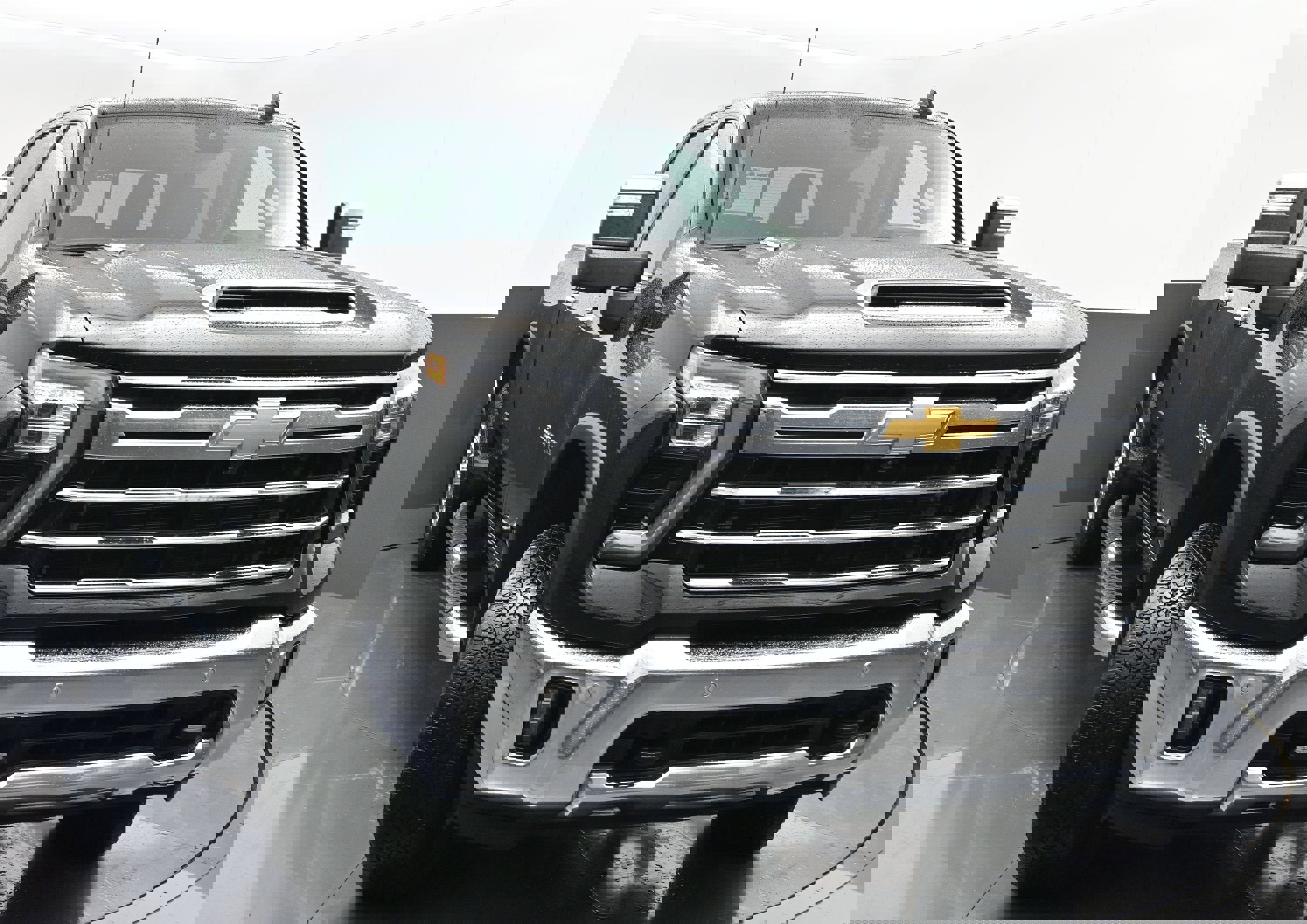 Certified 2025 Chevrolet Silverado 2500 LTZ w/ LTZ Convenience Package image 2