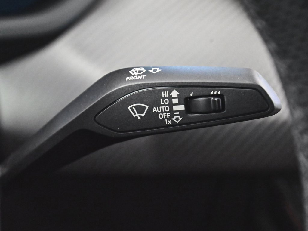 Used 2024 Audi e-tron GT Premium Plus image 24