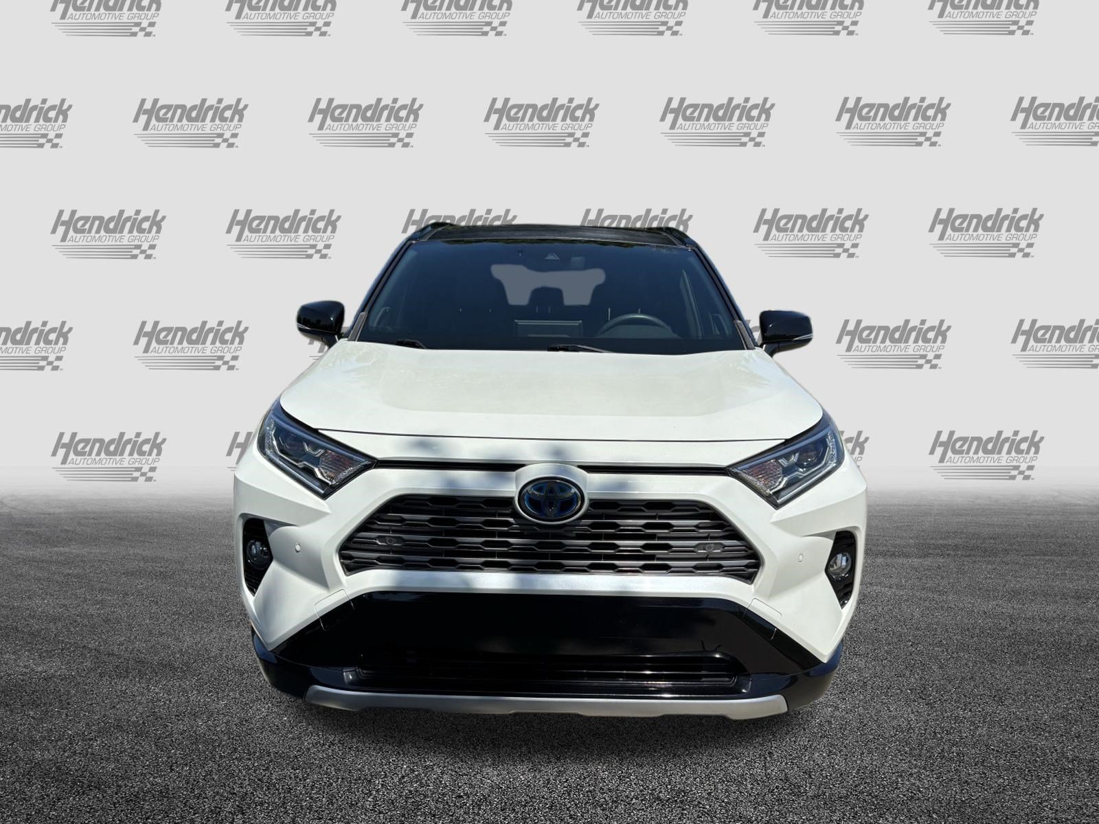 Used 2020 Toyota RAV4 XSE AWD/4WD image 3