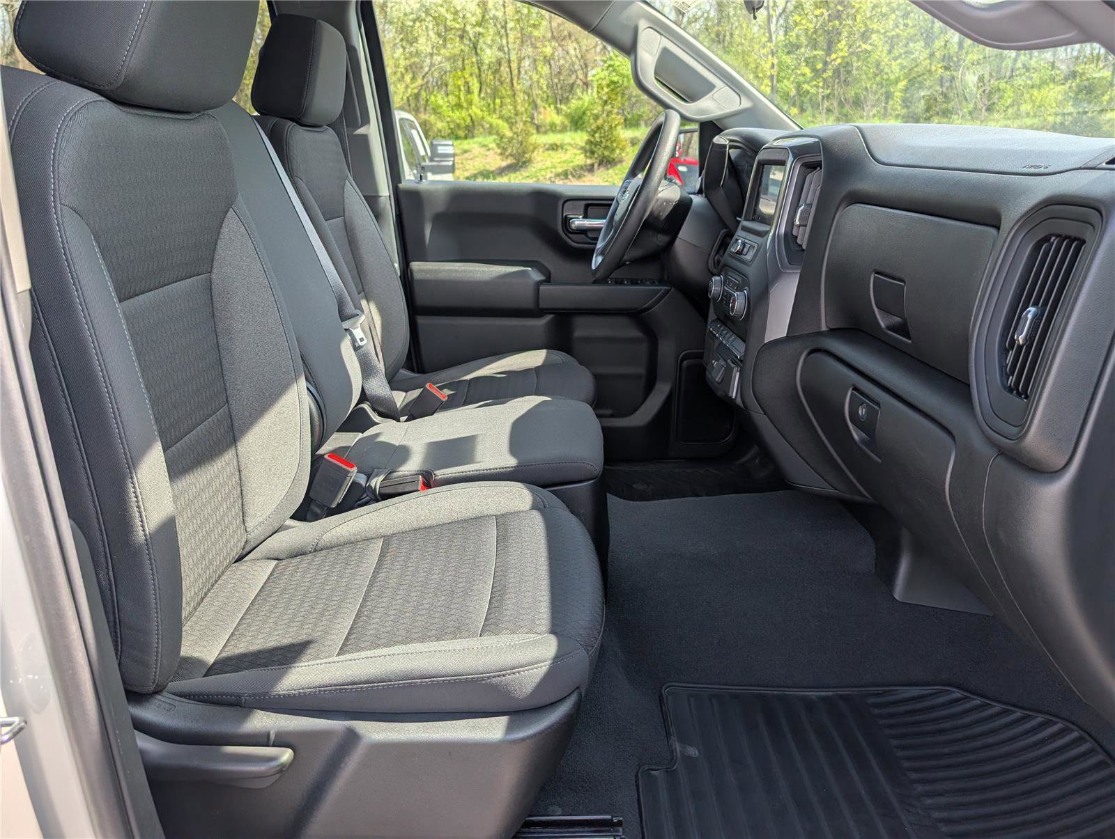 Used 2022 Chevrolet Silverado 1500 Custom w/ Rally Edition image 10