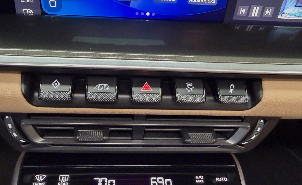 Used 2021 Porsche 911 image 73