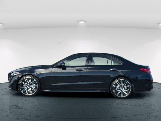 Used 2023 Mercedes-Benz C 43 AMG 4MATIC Sedan image 4